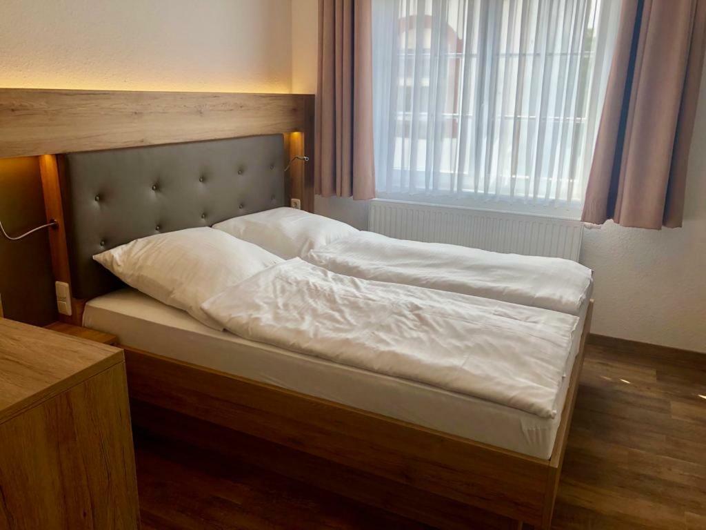 Ferienwohnung Ela Вилхелмсхафен Екстериор снимка